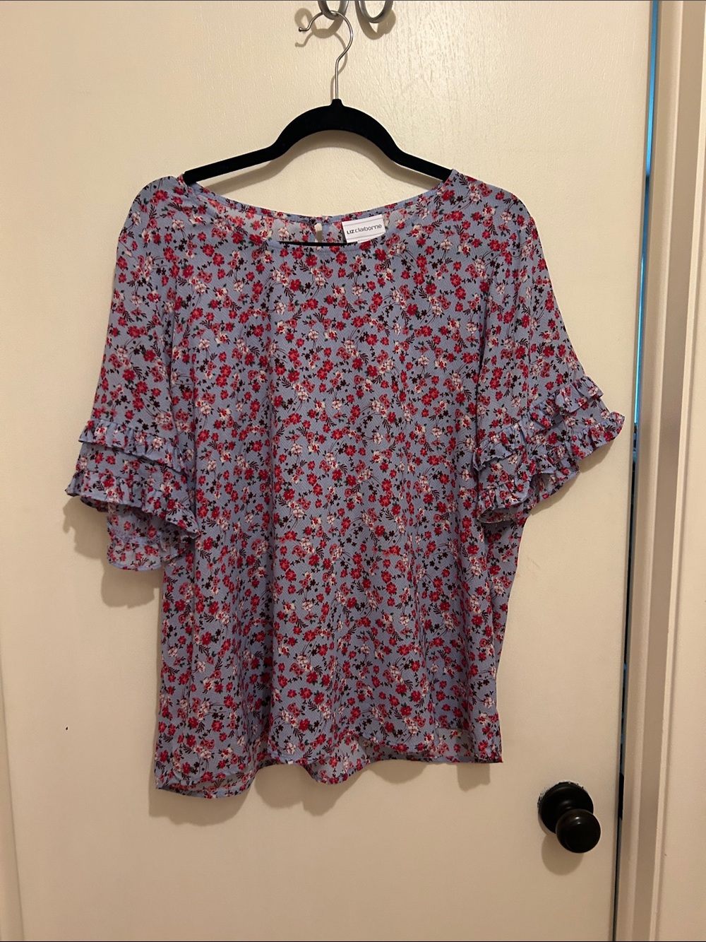 Liz Claiborne  Lavender Floral Ruffle-Sleeve Blouse